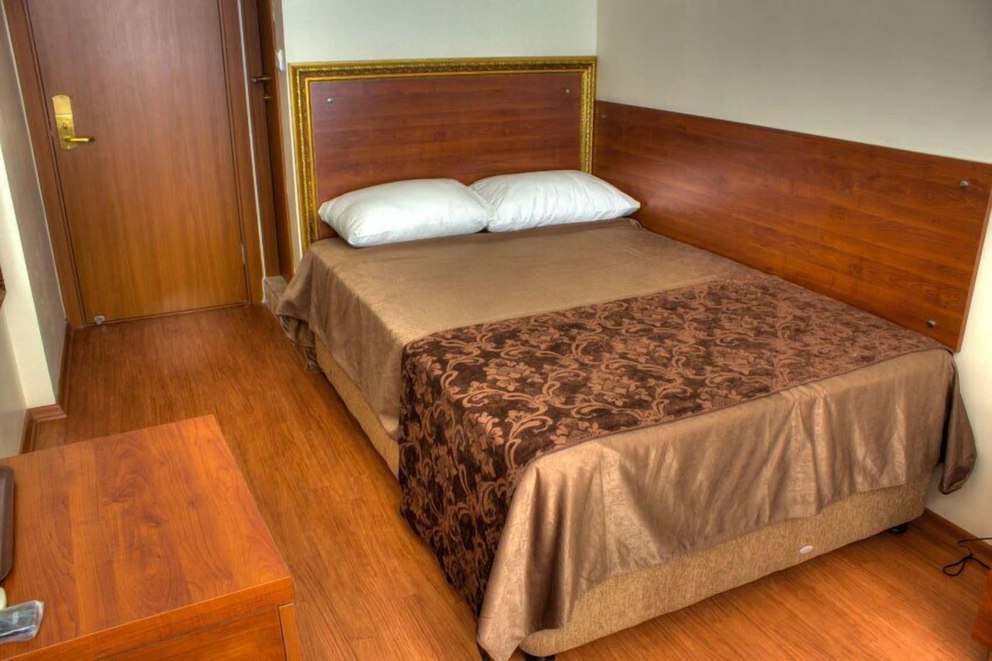 Hotel Real Life Istanboel Buitenkant foto