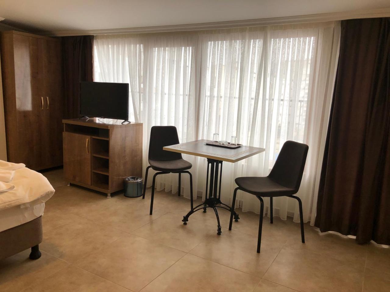 Hotel Real Life Istanboel Buitenkant foto